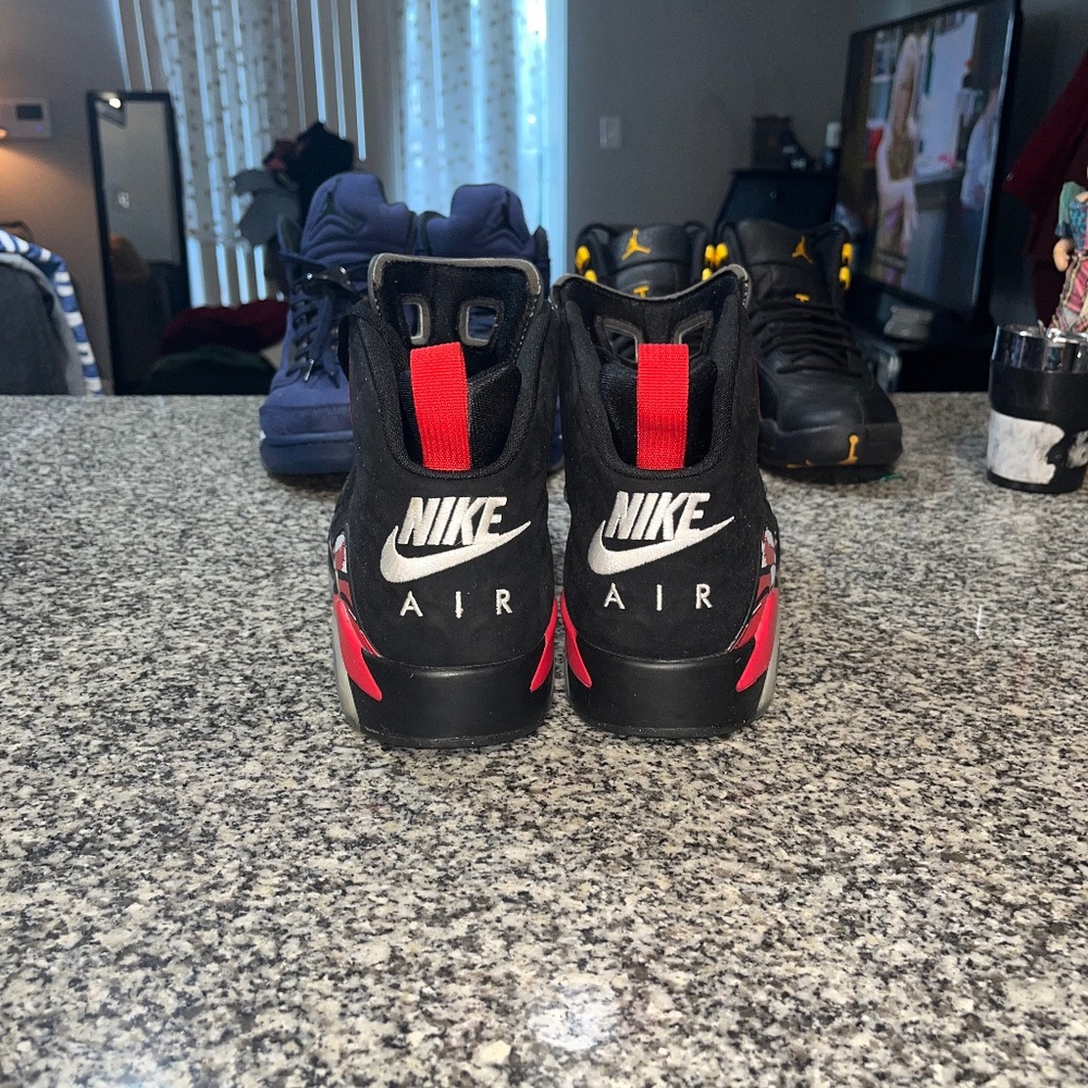 Air Jordan 6 Retro "Infrared" (2019) edition. Size 12